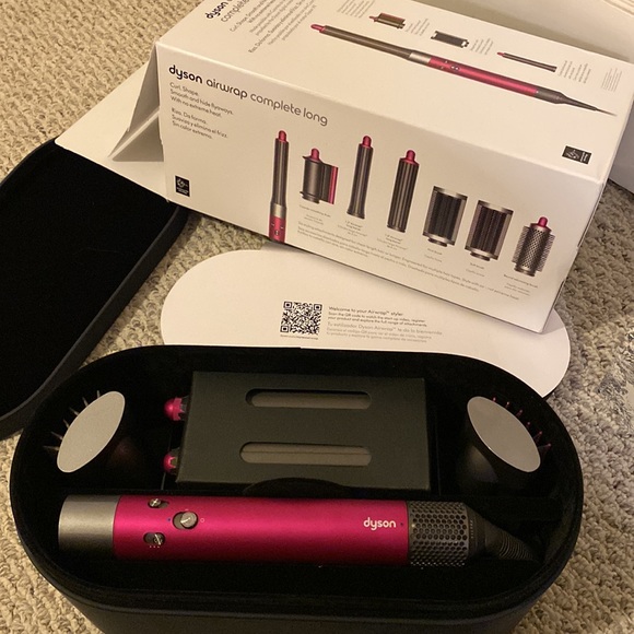 [Sold] Dyson airwrap latest version pink long - Picture 14 of 14